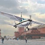 CESSNA 172 SKYHAWK - Landing on Red Square (1987)
