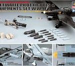 Luftwaffe Pilot Figures and Equipments Set W.W.II